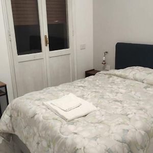 Kamer met een Queen Size Bed